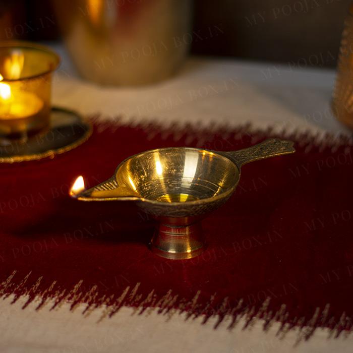 Antique Brass Holding Deepak