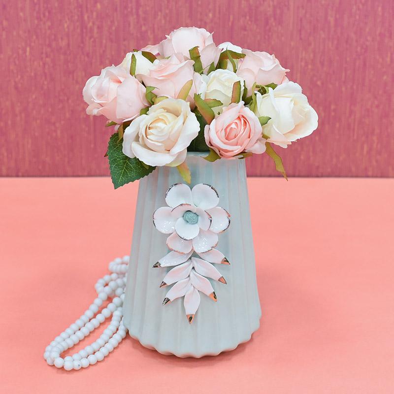 Tourqish Vase Pearl White Flower With Leaf