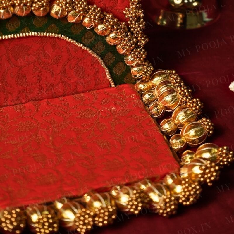 Handcrafted Red Elegant Singhasan