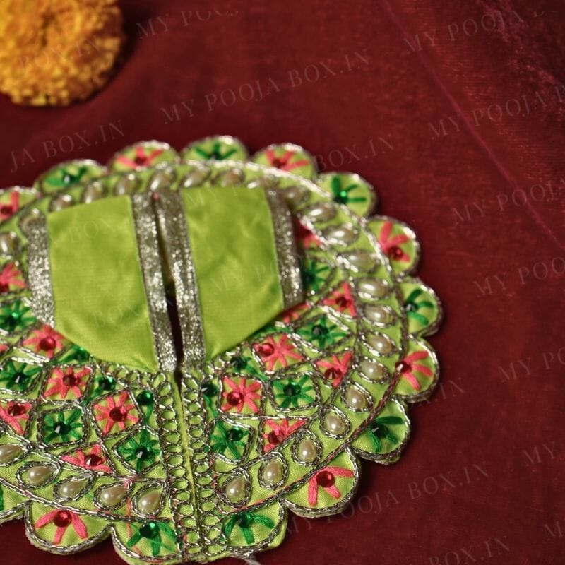 Designer laddu gopal poshak(Assorted) Size no. 2