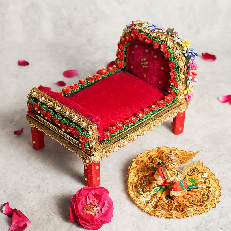 Laddu Gopal Bed