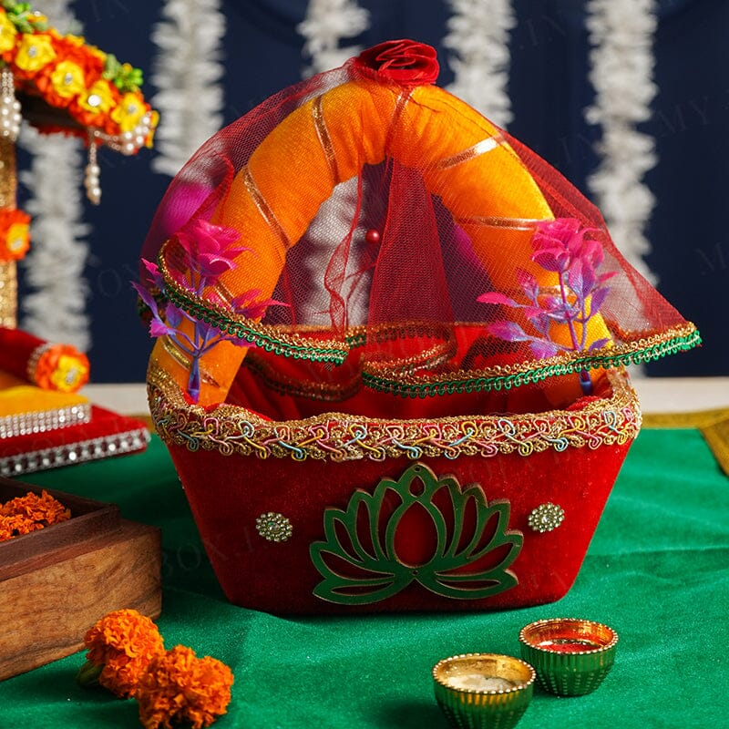 Laddu Gopal Ji Travel Basket