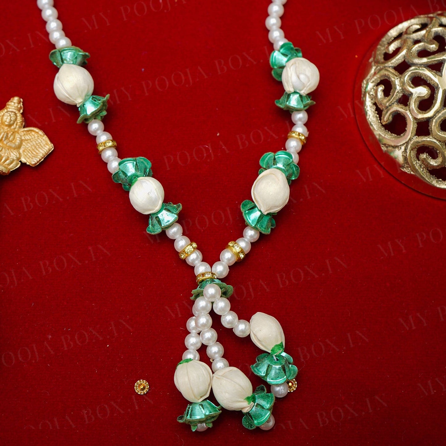 Adjustable Green Rose And Jasmine Garland