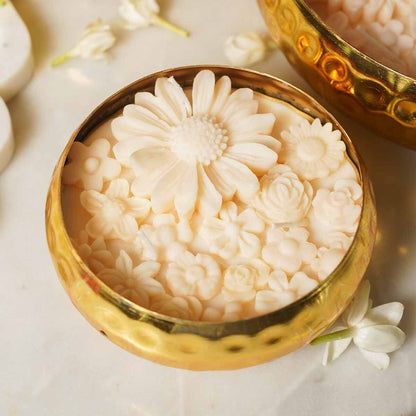 Jasmine Floral Wax Candle Urli (Gold)