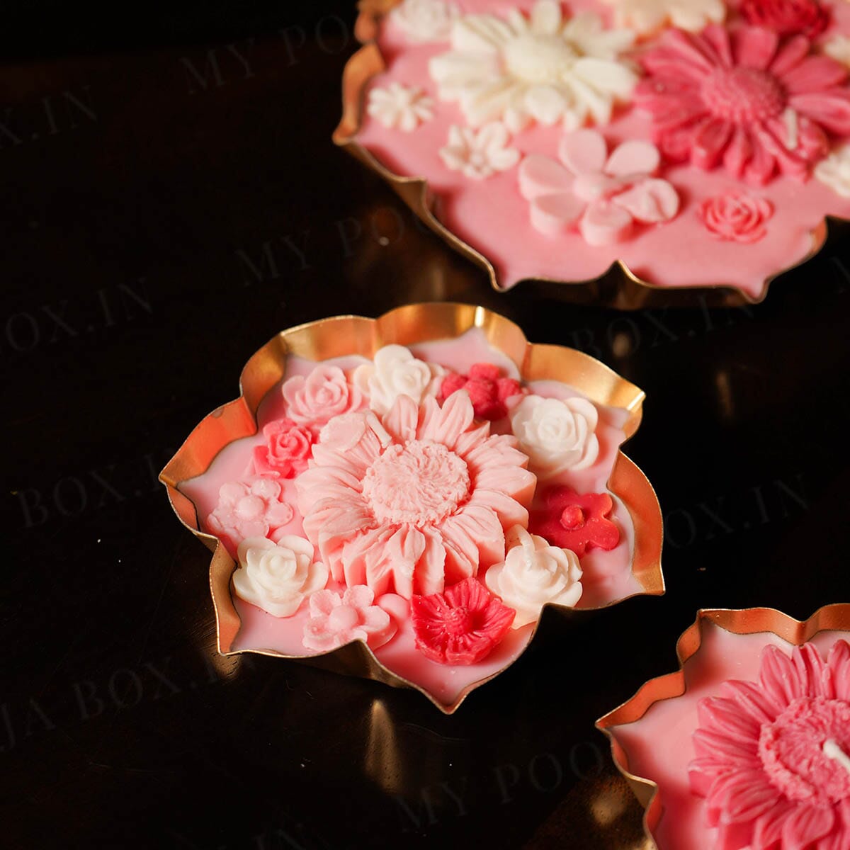 Rose Floral Wax Lotus Candle Urli (Gold)