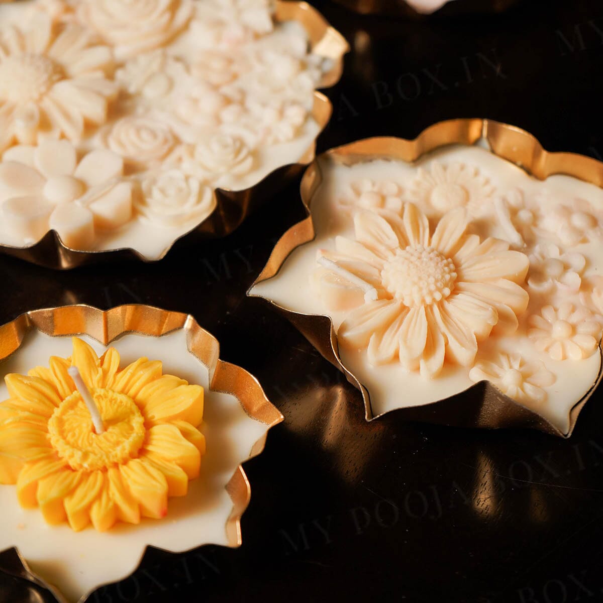 Jasmine Floral Wax Lotus Candle Urli (Gold)