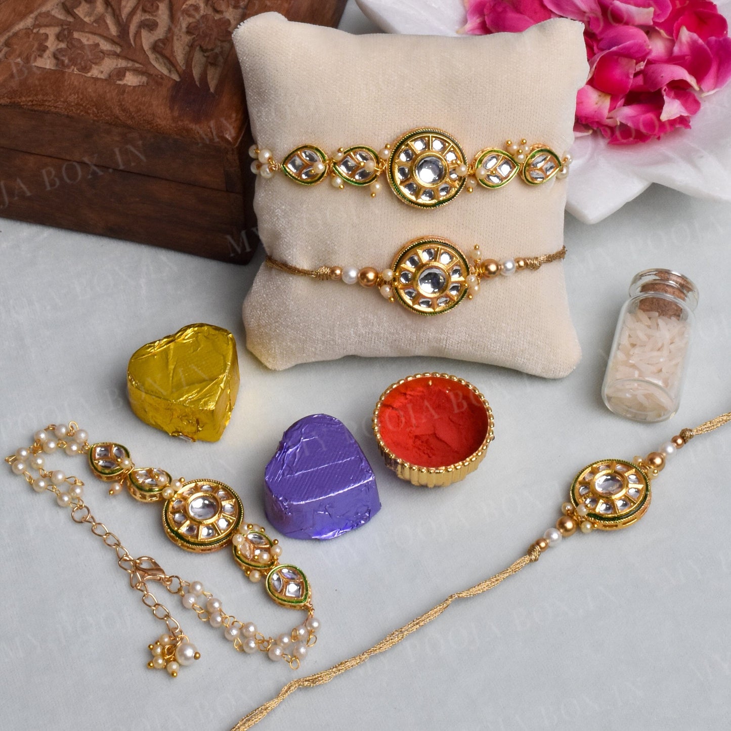 Chakra Emblem Kundan Bhaiya Bhabhi Rakhi