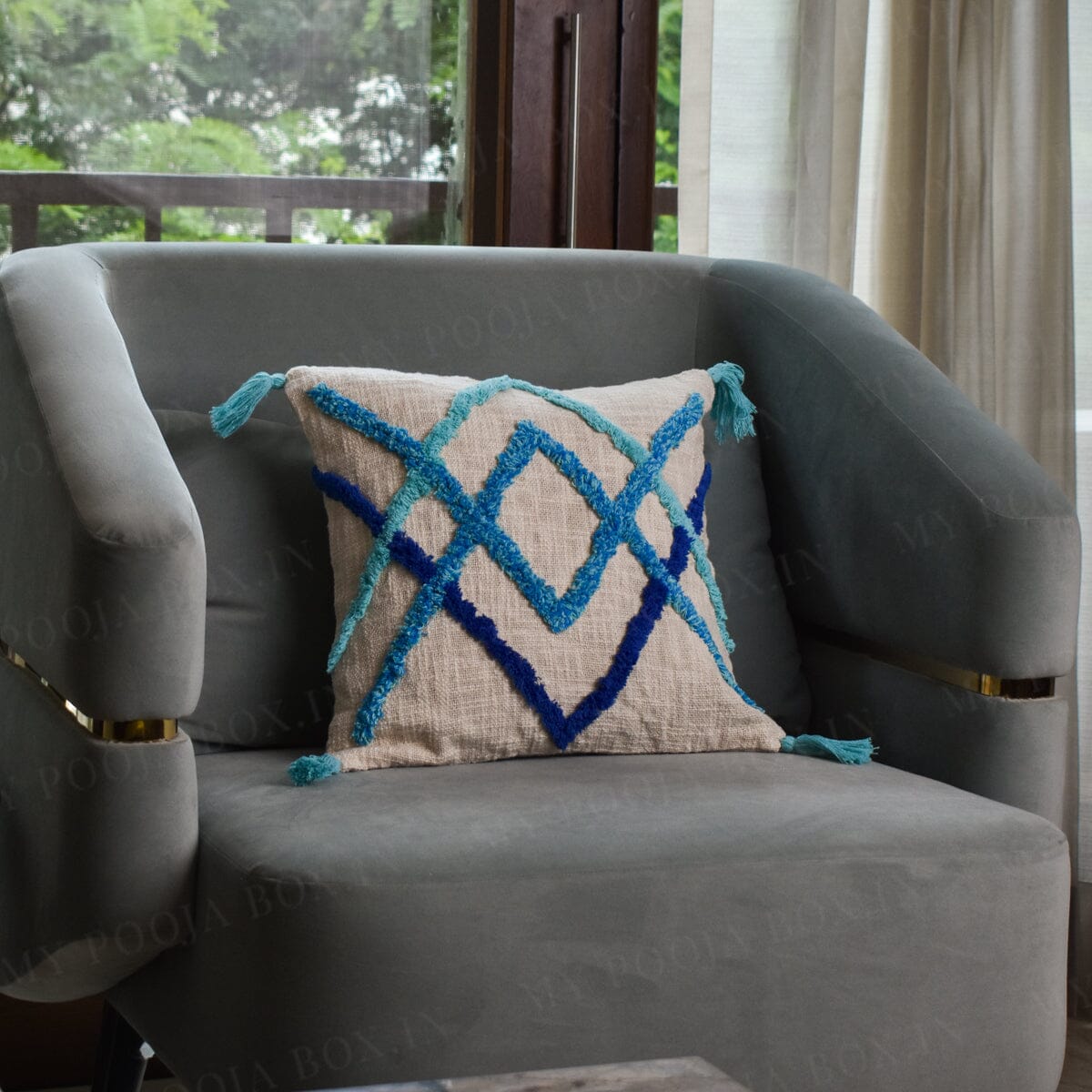 Blue Zig Zag Pattern Cushion Cover