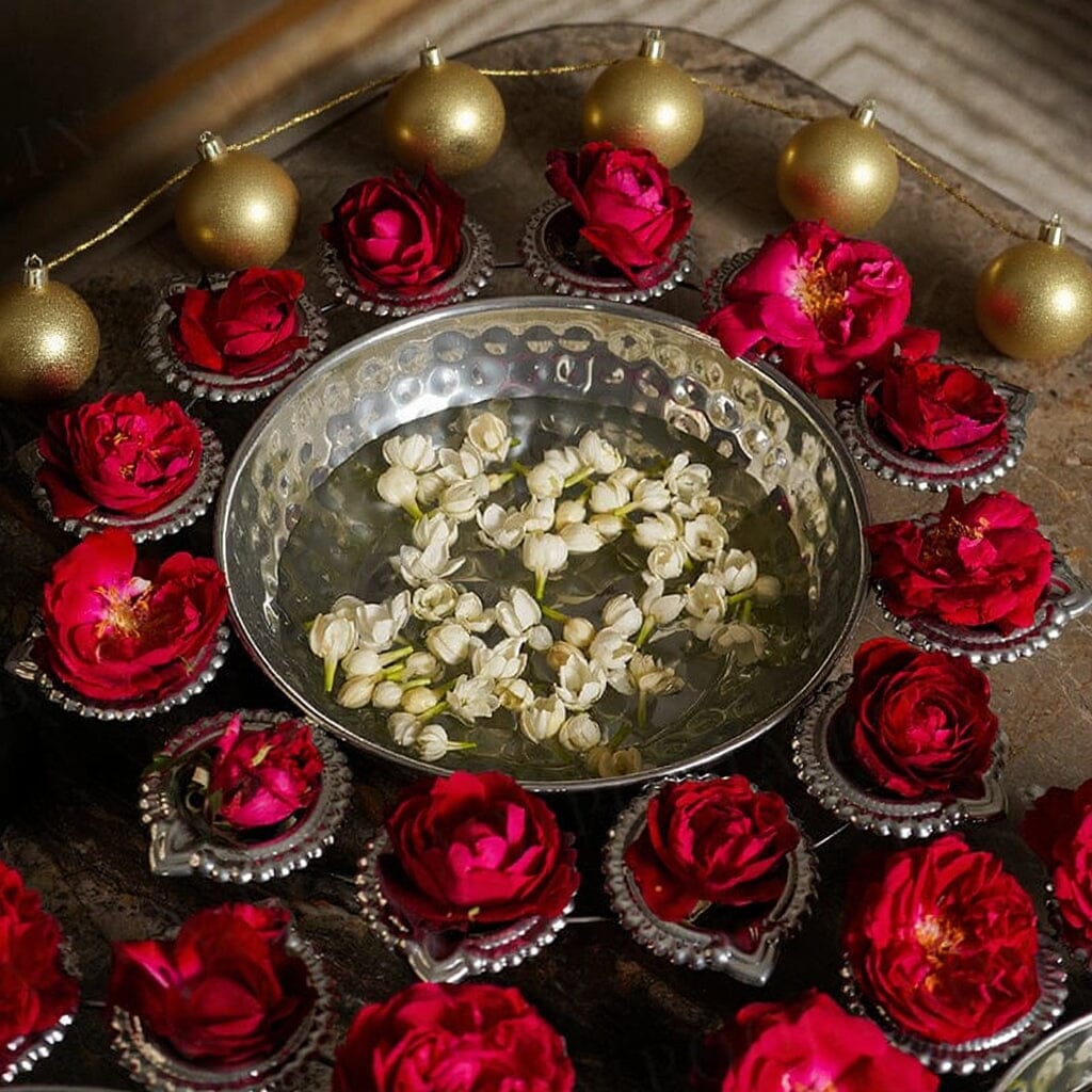 Aesthetic Silver Finish Floral Urli With Diya