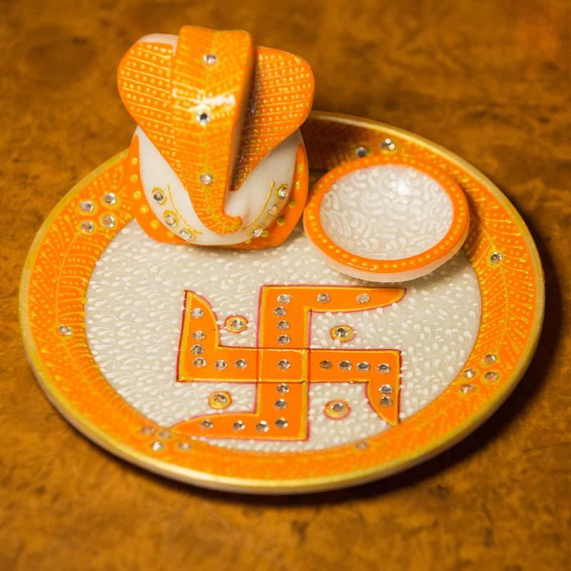 white_&_orange