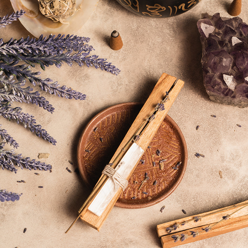 Aura Cleansing Kit (Selenite, Lavender, Meditative Wood)