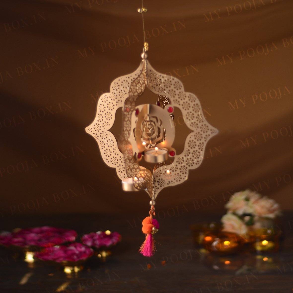 Faiza Alluring Hanging T-light Holder