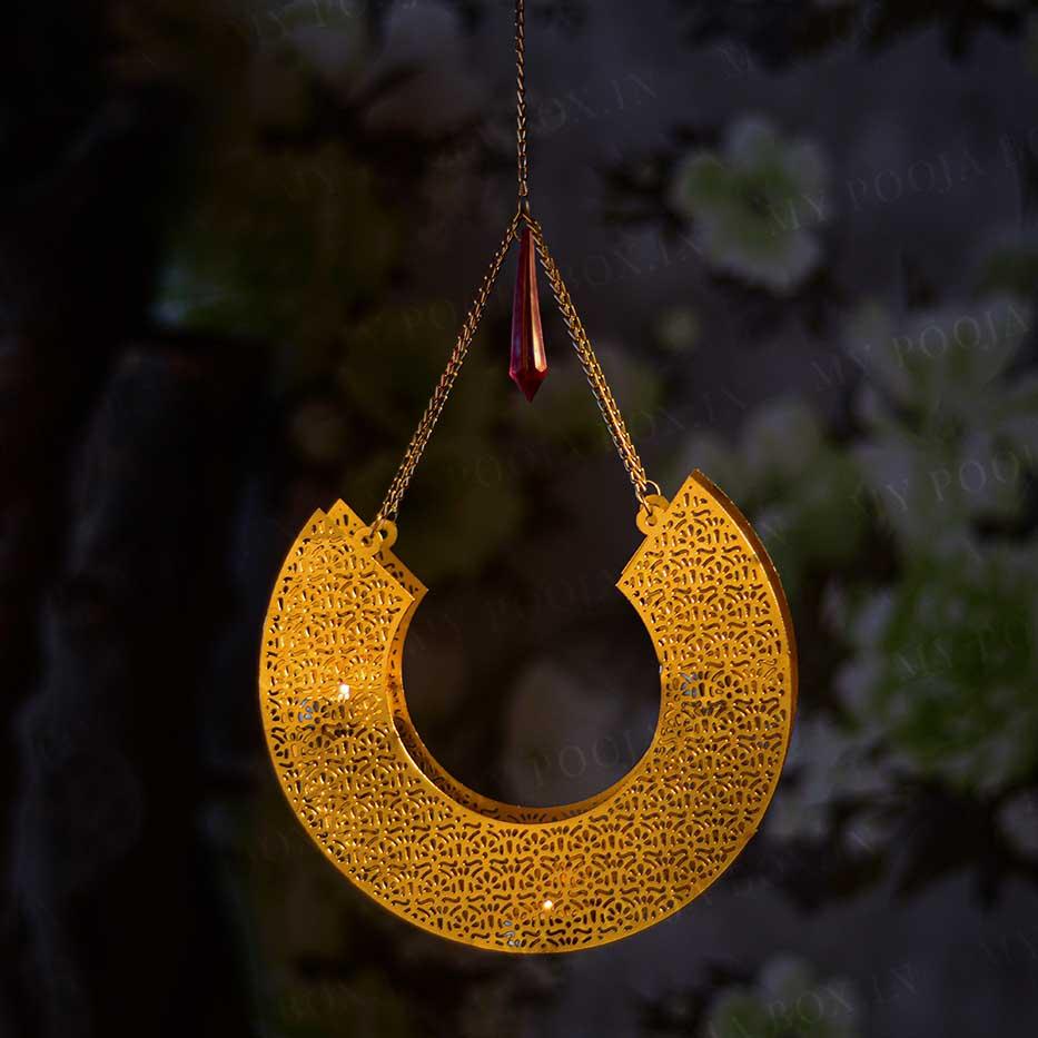 Gracious Lunar Hanging T-light Holder