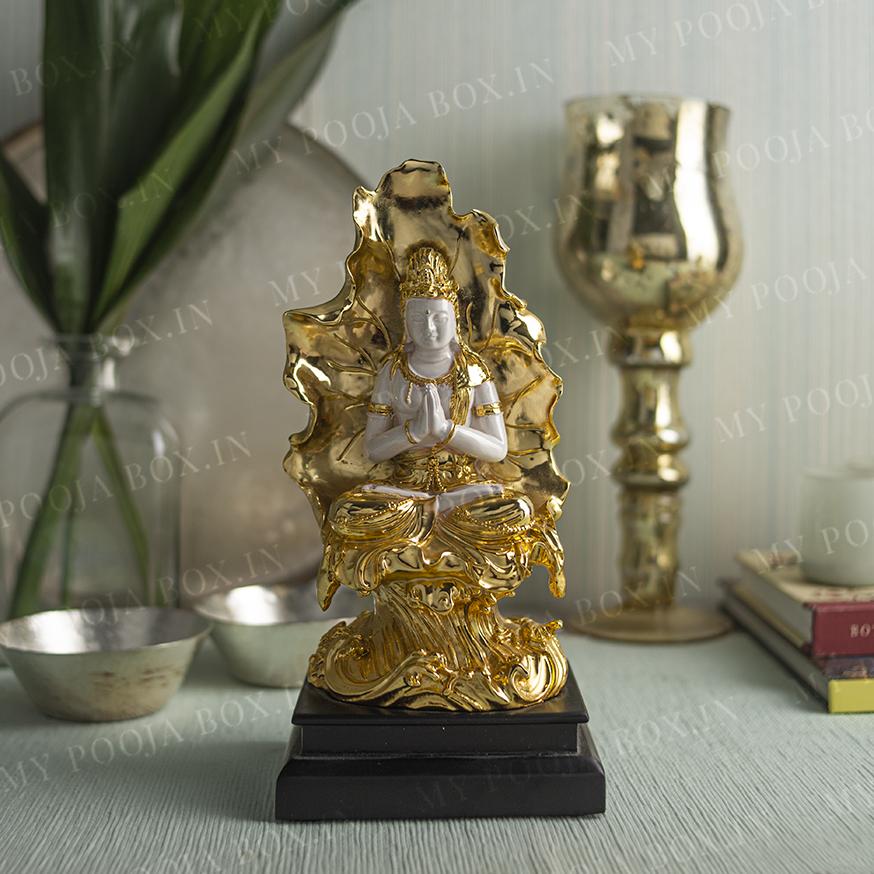 Pleasant Holding Hand Buddha Idol