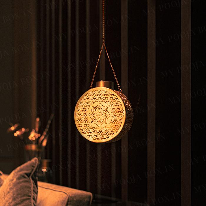 Decorative Cirque Hanging T-light Holder