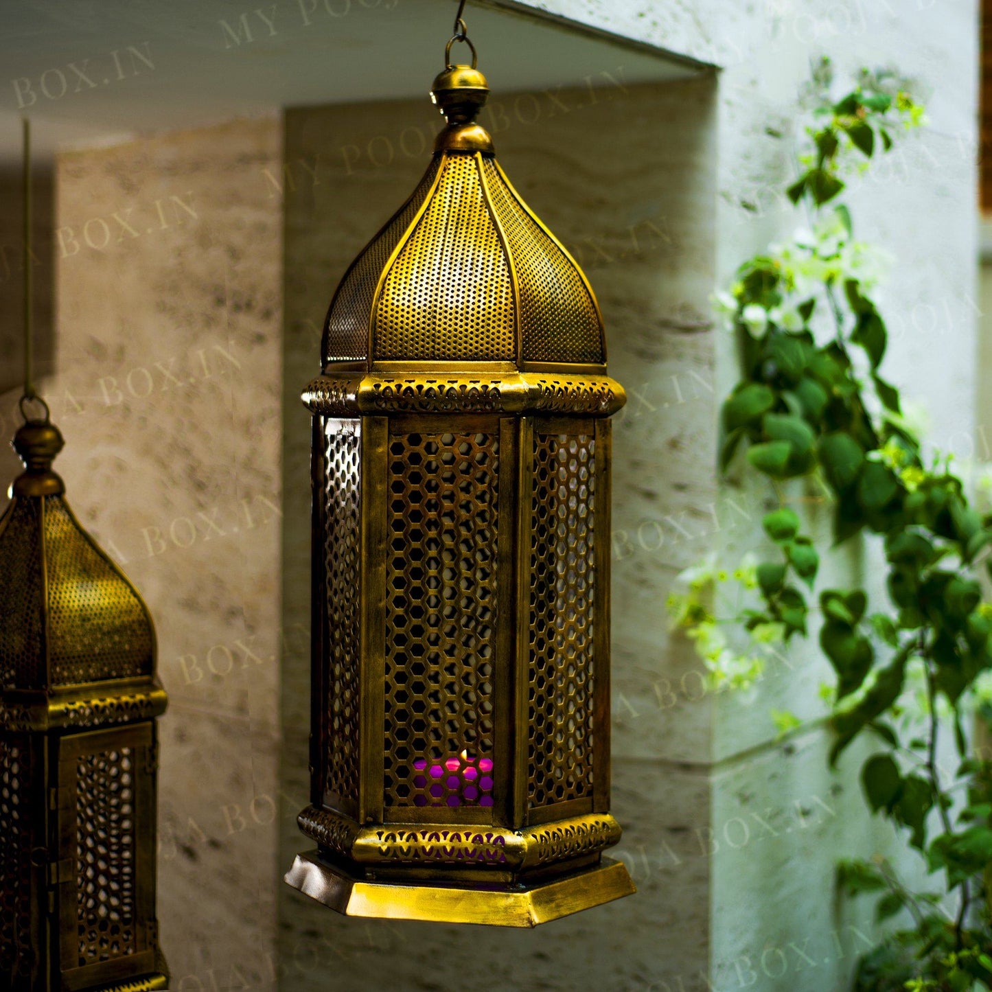 Romaisa Decorative Hanging Lantern