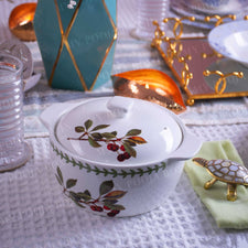 Leafy Serving Bowl with Lid