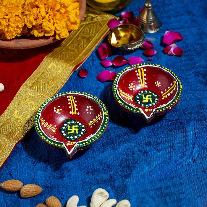 Swastik Eco Friendly Diya (set of 2)