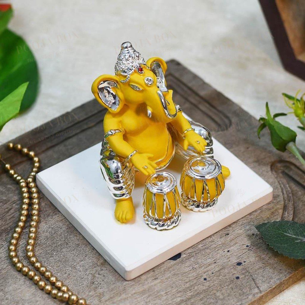 Yellow_&_Silver