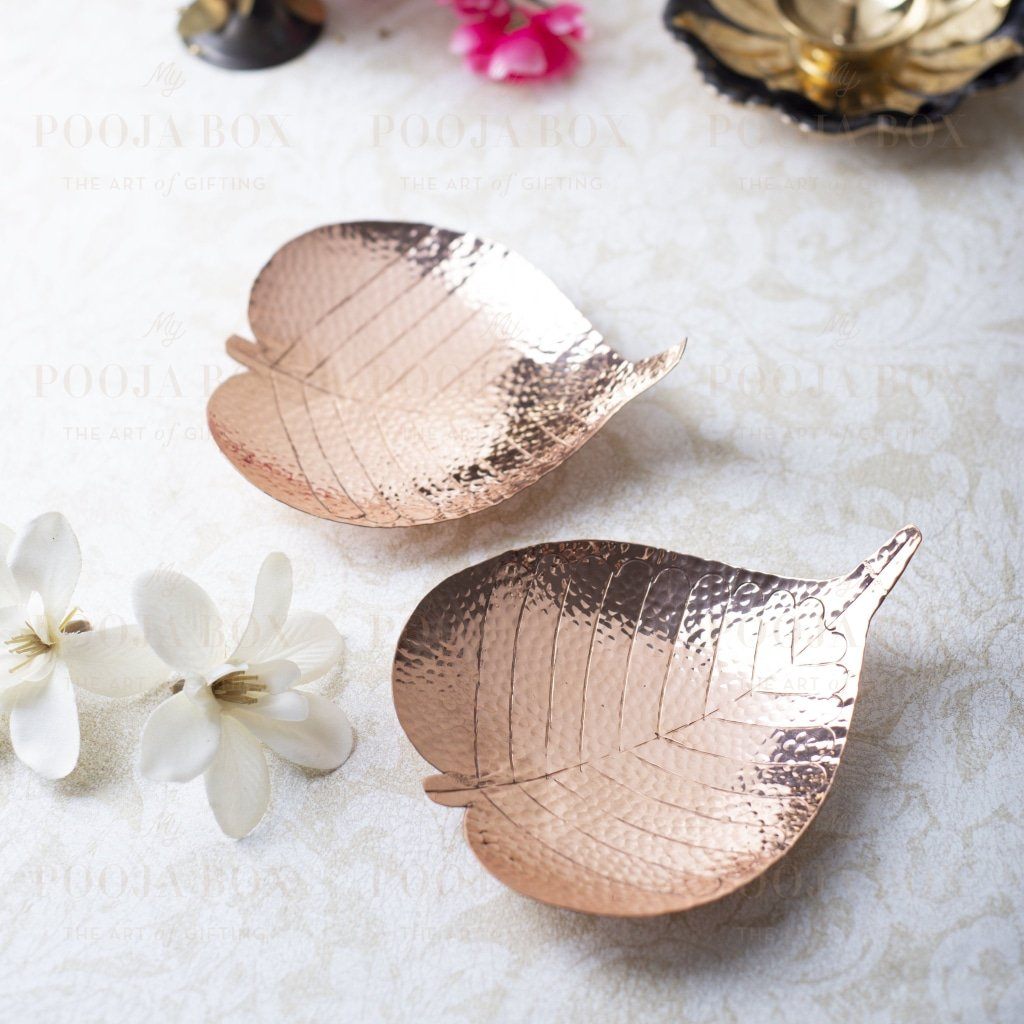 Bodhi Prayer Leaf (Set Of 2) Pooja Items