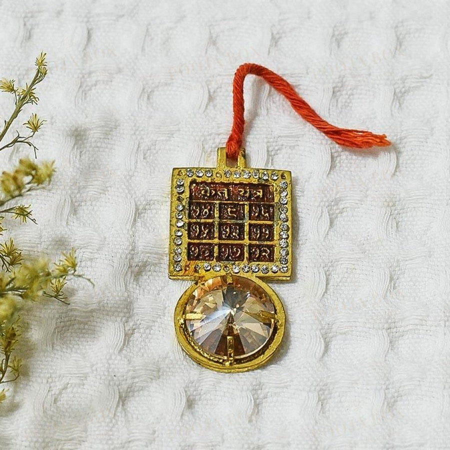 Divine Shri Ketu Yantra Pendant With White Stone