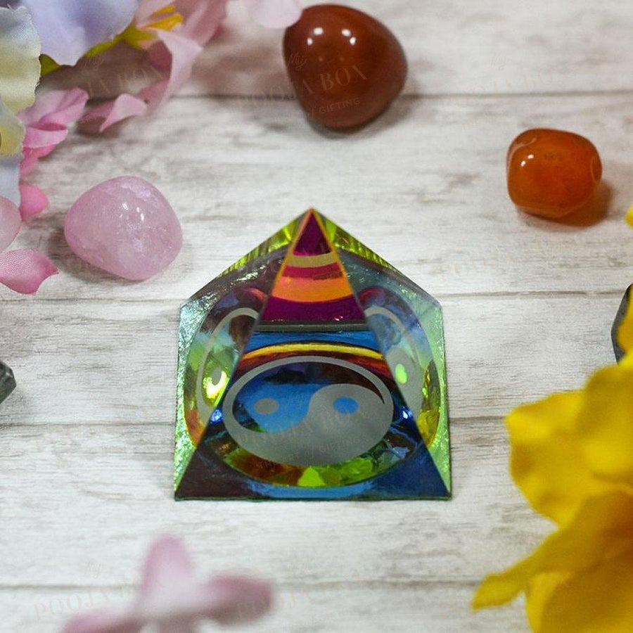 Feng Shui Crystal Pyramid With Ying Yang Symbol