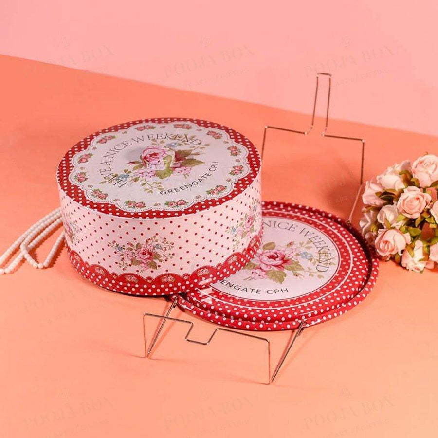 Vintage Polka Cake Box Crockery