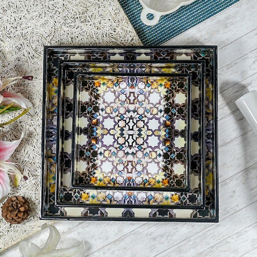Zaria Multicolor Serving Tray Crockery
